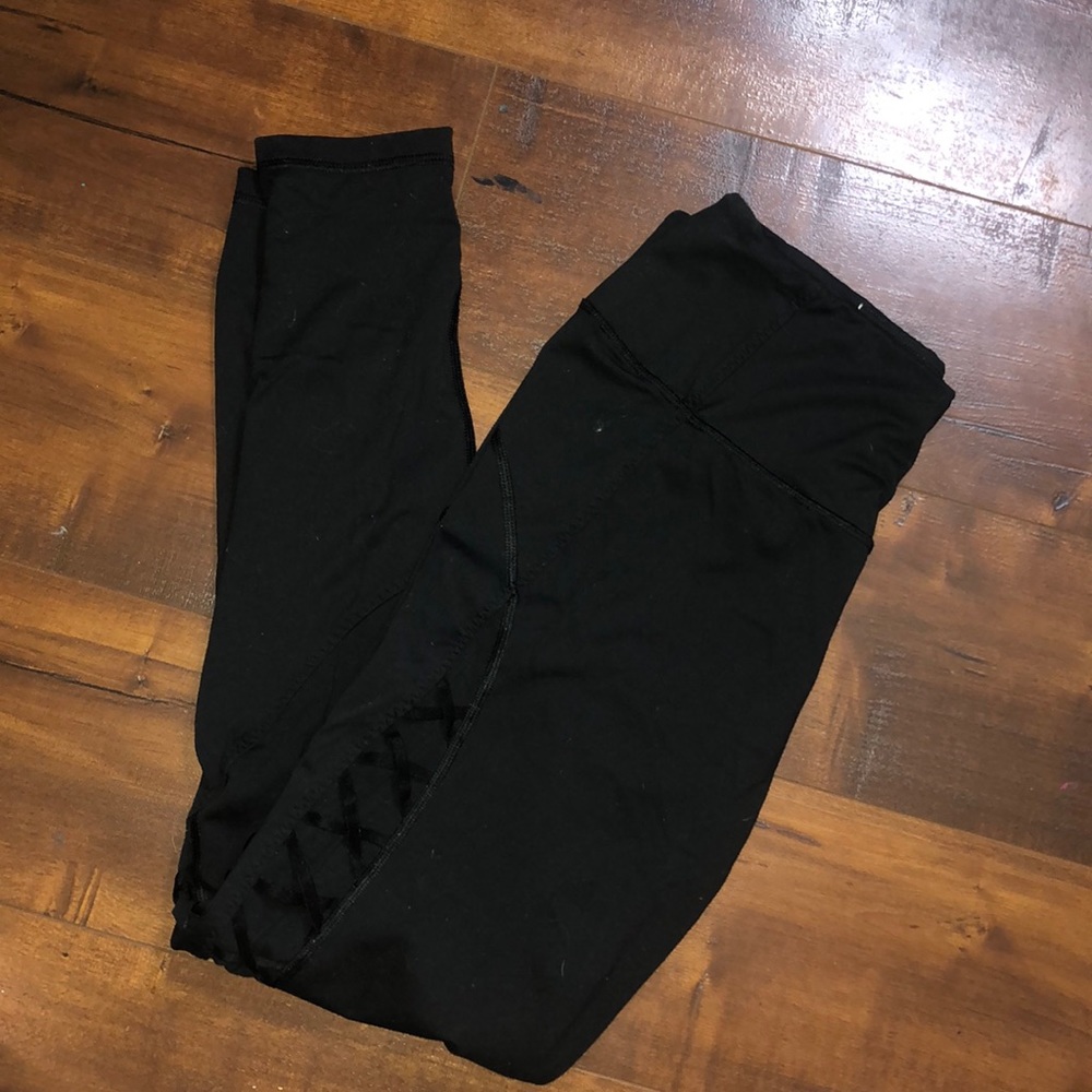 Victoria Sport Black Leggings